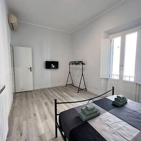 Campo De' Fiori Rooftop Apartment Рим Екстериор снимка