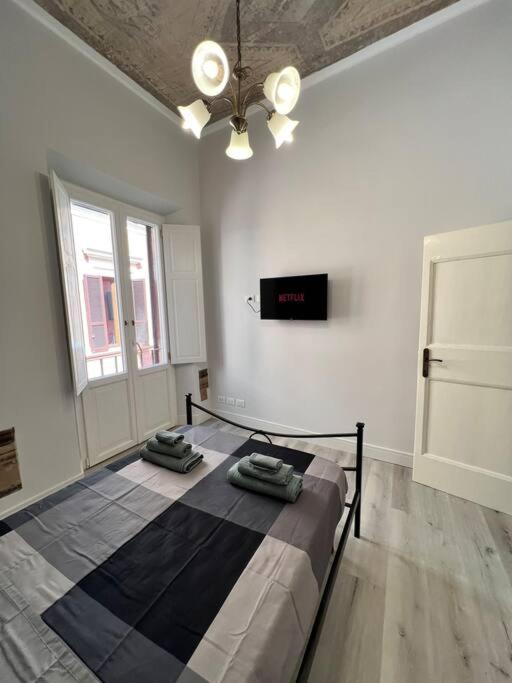 Campo De' Fiori Rooftop Apartment Рим Екстериор снимка