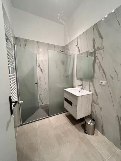 Campo De' Fiori Rooftop Apartment Рим Екстериор снимка